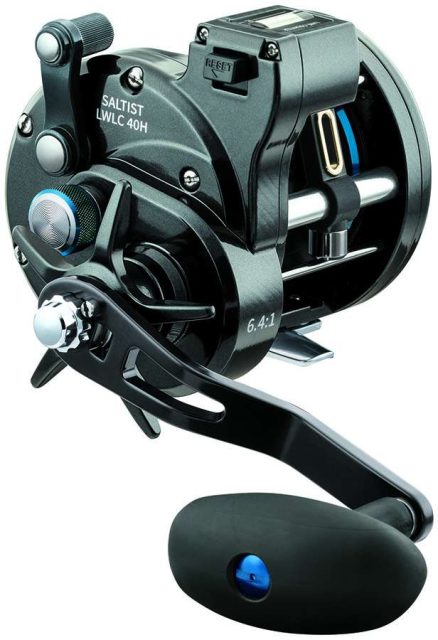 Daiwa Saltist LW Line Counter Conventional Reel - STTLW20LCH