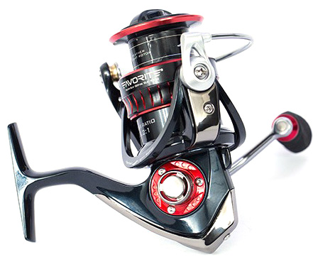 Favorite Phantom Spinning Reel - PTM2000