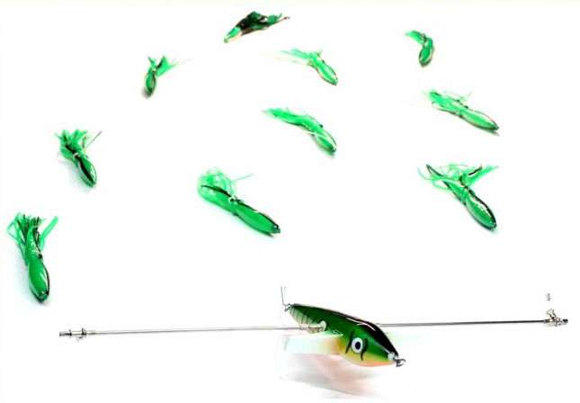 Tormenter Sidewinder Spreader Bar - Right Side - Mackeral Dark Green